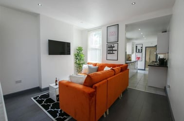 Katie Road, Selly Oak, Birmingham - Image 2