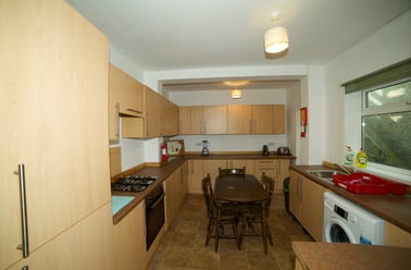 Osborne Terrace, Brynmill, Swansea - Image 2