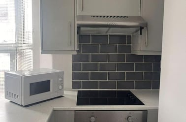 Cradock Street, City Centre, Swansea - Image 2