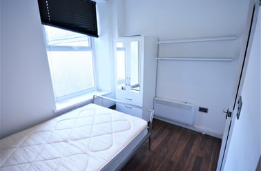 Mansel Street, City Centre, Swansea - Image 3