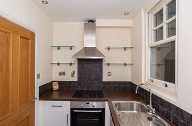 Knighton Road, Stoneygate, Leicester - Image 2