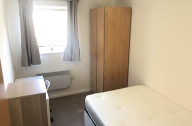 Crown Street, Georgian Quarter, Liverpool - Image 3