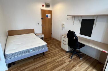 Portland House, The Kingsway, City Centre, Swansea - Image 3