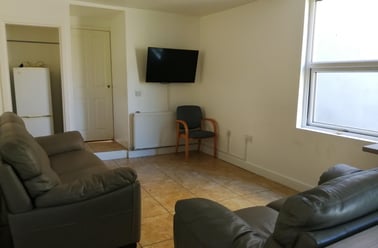 St Helens Avenue, Brynmill, Swansea - Image 3