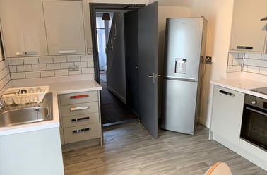 Stanley Terrace, Mount Pleasant, Swansea - Image 2