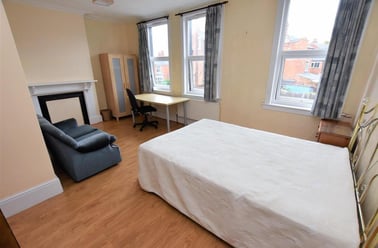 Station Road, Harborne, Birmingham - Image 3