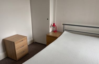 Cromwell Street, Mount Pleasant, Swansea - Image 2