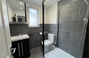 St Helens Avenue , Brynmill, Swansea - Image 2