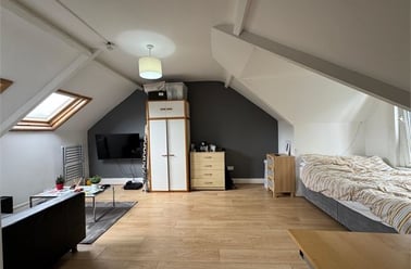 St Helens Avenue , Brynmill, Swansea - Image 3