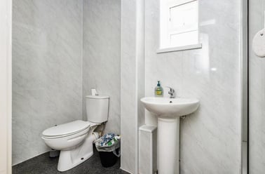 Brynymor Crescent, Brynmill, Swansea - Image 3