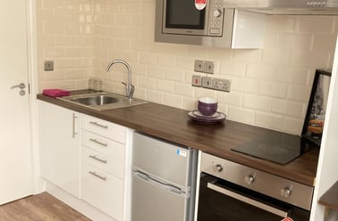 (Studio) Helmdon Road, City Centre, Leicester - Image 3