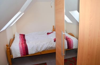 1 Bed, Highfields, Leicester - Image 3