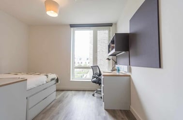 Platinum Ensuite, The Cam Foundry, 315 Mill Road, City Centre, Cambridge - Image 2