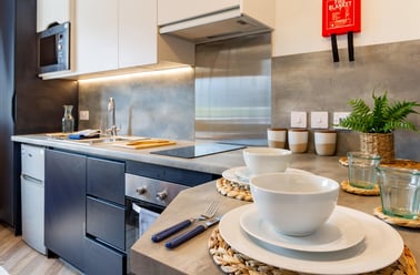 Standard Studio, Belaton House, 130 Holdenhurst Road, City Centre, Bournemouth - Image 2