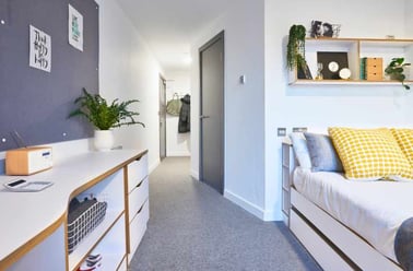 Ensuite Gold, 41 Castle Street, De Montfort University, Leicester - Image 3