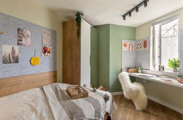 Large En Suite, The Curve, 14 Fieldgate Street, Shoreditch, London - Image 3