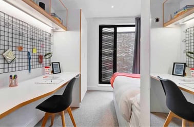 Ensuite Deluxe, 27 Magdalen Street, New Town, Colchester - Image 2