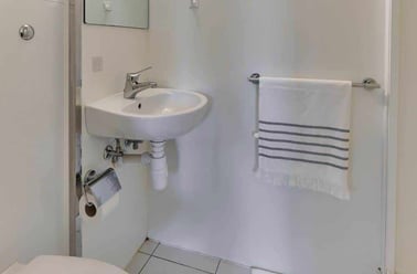 Classic Studio, Trust House, Salem Place, St Thomas, Exeter - Image 3