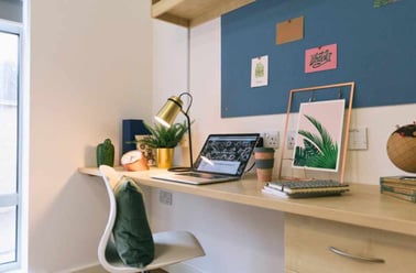 Studio Classic Bigger, Pavilion Court, 1-54 Station Road West, Canterbury - Image 2