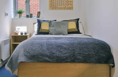 Apartment Classic 2 Bed - Shared Bathroom, Pavilion Court, 1-54 Station Road West, Canterbury - Image 3