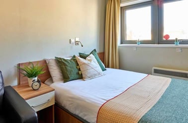 Studio Premium, Trust House, Salem Place, St Thomas, Exeter - Image 2