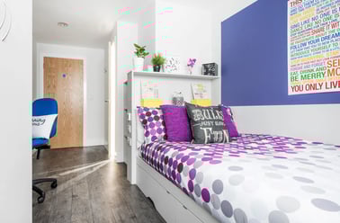 Deluxe En Suite, Ablett House, 2 Great Crosshall Street, City Centre, Liverpool - Image 3