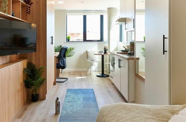 Studio Platinum, 17a Christchurch Road, City Centre, Bournemouth - Image 2