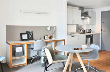 Studio Large, Host Kings Cross, 25-27 Canal Reach, King's Cross, London - Image 2