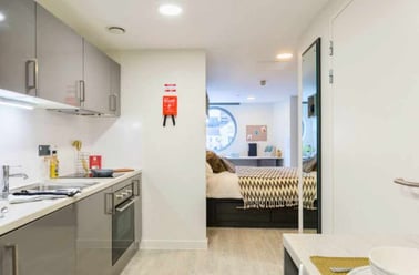 Studio Platinum, Livin, City Road, 21-27 City Road, City Centre, Cardiff - Image 2