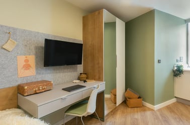 Extra Large Studio, The Curve, 14 Fieldgate Street, Shoreditch, London - Image 2