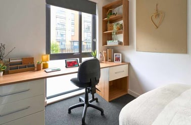 Ensuite Accessible Gold, Cavendish Place, 20 Wilmott Street, Manchester Metropolitan University, Manchester - Image 3
