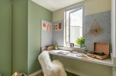 Large En Suite, The Curve, 14 Fieldgate Street, Shoreditch, London - Image 2