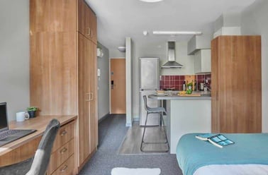 Classic Studio, The Northfield, New North Road, St Davids, Exeter - Image 3