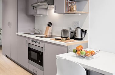 Studio Gold Deluxe, Lace Market Studios, 7 Belward Street, City Centre, Nottingham - Image 3