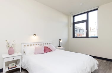 Premium 1 Bed Apartment, Brewers Close, Mill Street, Dubin 8, Dublin - Image 2
