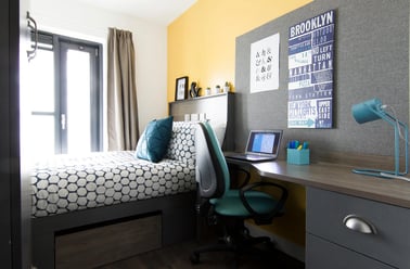 Classic En Suite, Beckley Point, 39 Cobourg Street, City Centre, Plymouth - Image 2