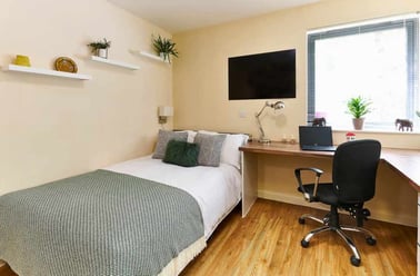 Premium Studio, The Hub, 21-25 South Lambeth Road, Vauxhall, London - Image 2