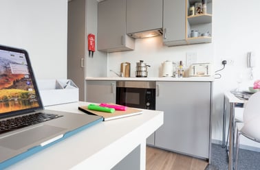 Premium Plus Studio, Queen Street Studios, Queen Street, Central, Exeter - Image 3