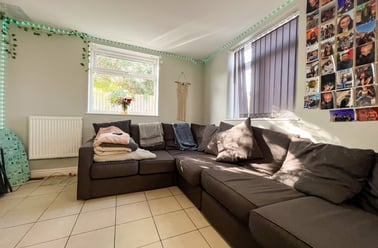 Cathays, Cardiff - Image 2