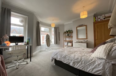 Cathays, Cardiff - Image 2