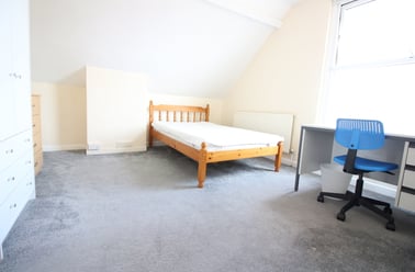 Cathays, Plasnewydd, Cardiff - Image 3