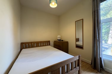 Roath, Plasnewydd, Cardiff - Image 2