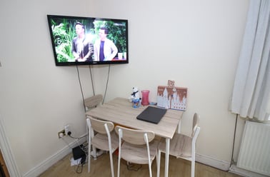 Cathays, Cardiff - Image 3