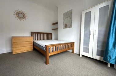 Roath, Plasnewydd, Cardiff - Image 3