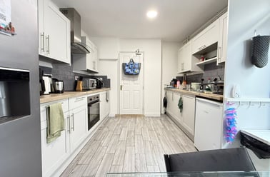 Adamsdown, Adamstown, Cardiff - Image 2