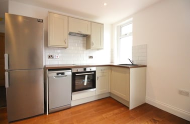 Roath, Adamstown, Cardiff - Image 3
