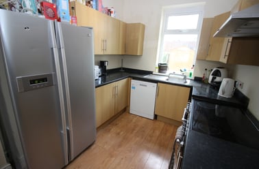 Cathays, Cardiff - Image 2