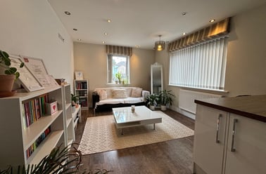 Roath, Plasnewydd, Cardiff - Image 2