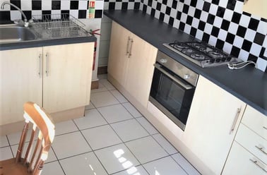 Brynmill, Swansea - Image 3