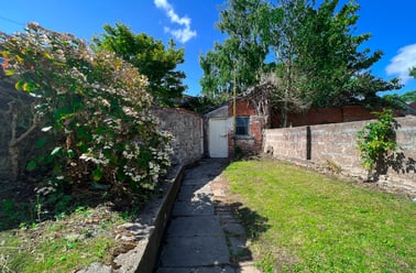 Cathays, Cardiff - Image 2